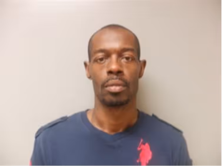 Man held on $100,000 bond after alleged robbery and assault in Jonesboro