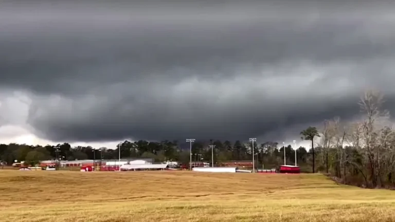 Strong Winds and Possible Tornado Conditions Expected Monday Afternoon