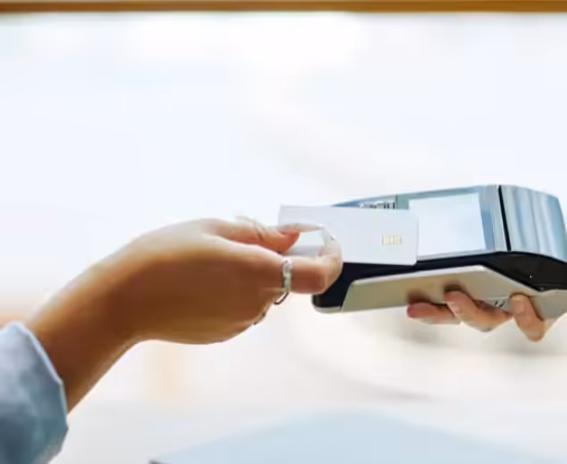 How Visa Transformed America Into a Cashless Economy