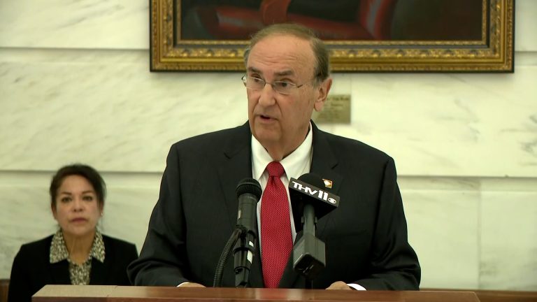 Arkansas lawmakers call for federal probe into deadly ATF raid