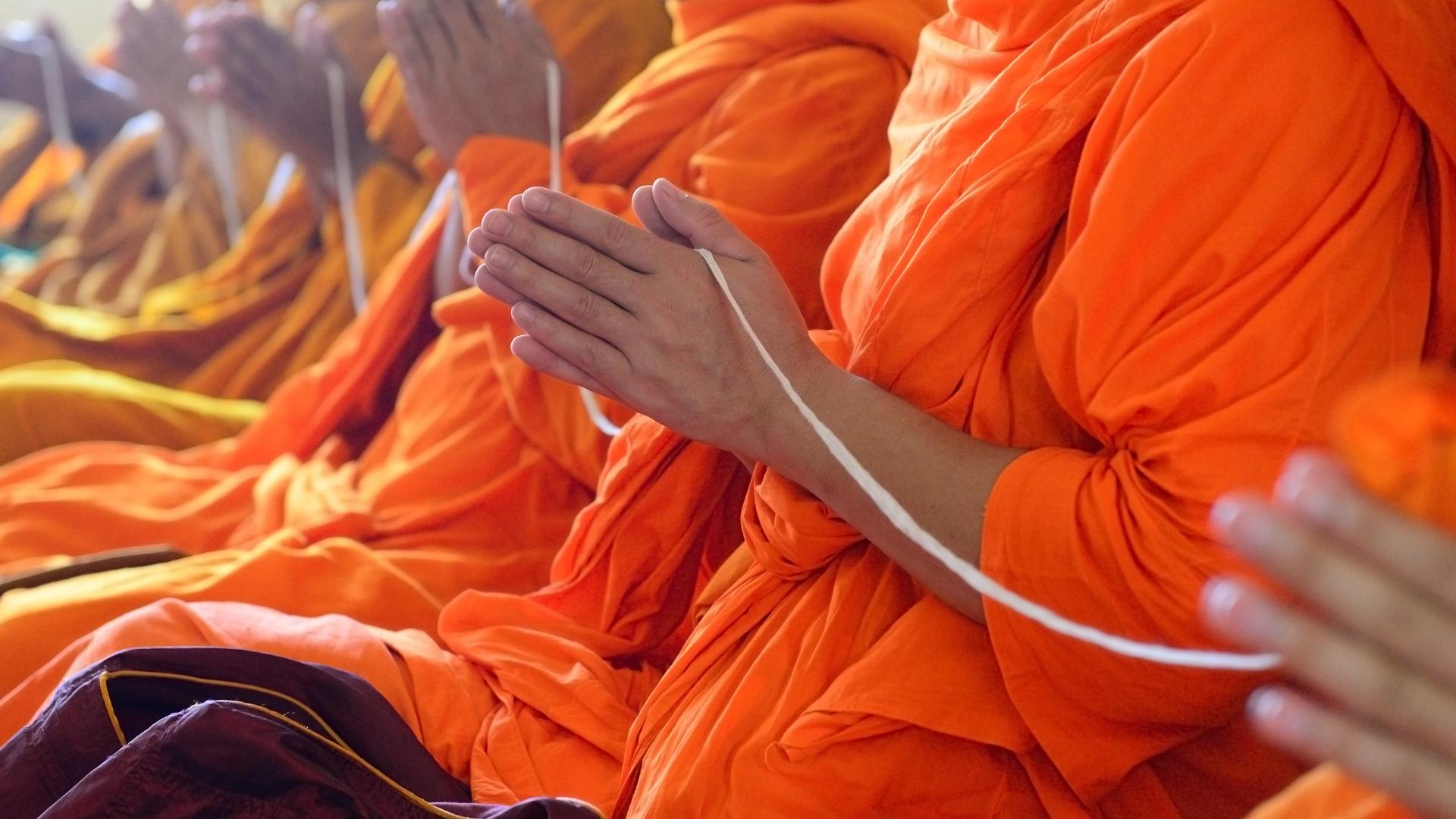 22 Buddhist monks arrested in Sri Lanka over alleged drug smuggling