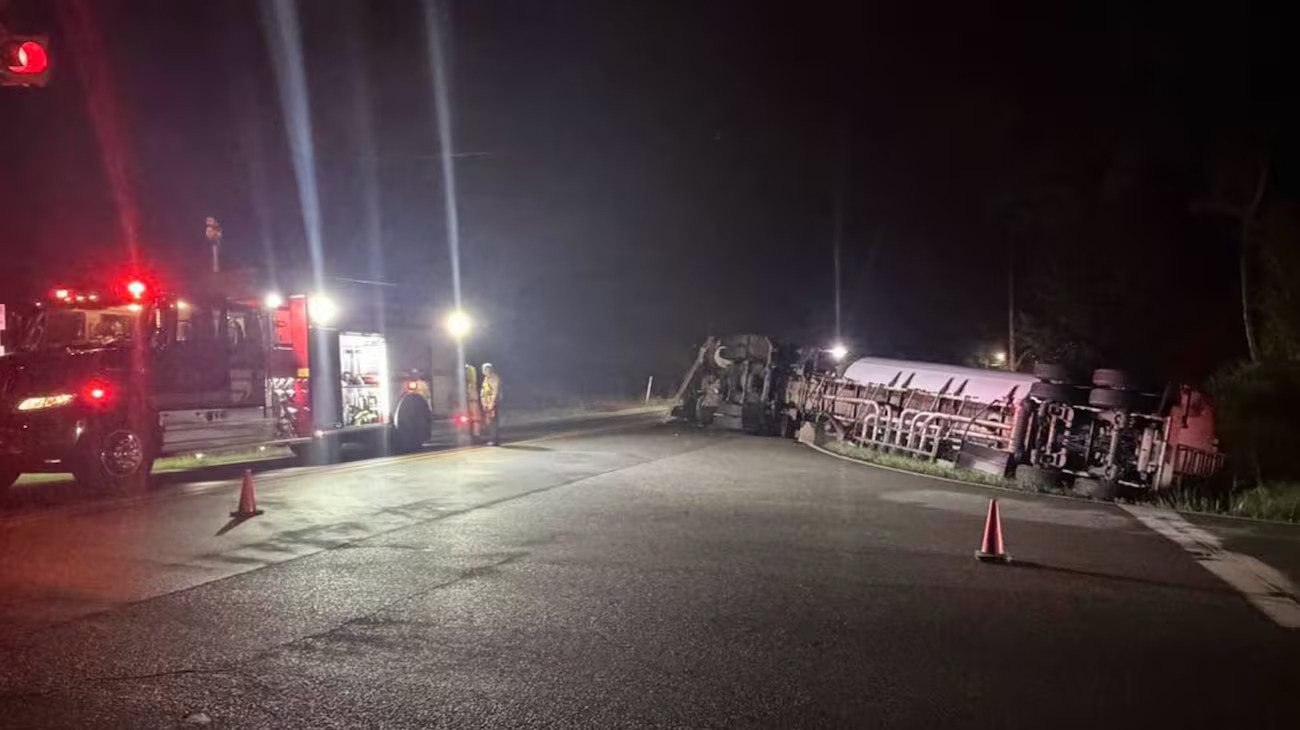 18-wheeler overturns in Jackson County while carrying gasoline, no leak reported