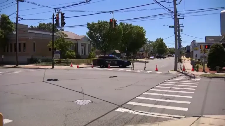 2 Dead, 1 Injured in Shooting Near Bar in West Haven, CT