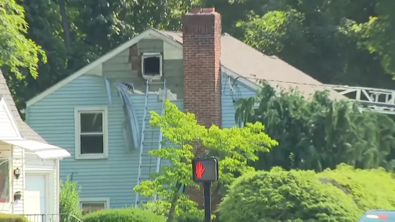 Person seriously burned in West Hartford house fire on Park Road, official says